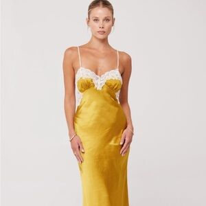 Resa Celine Dress in Gold - Small